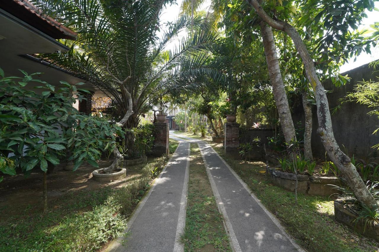 Hotel Oyo 1840 Kubu Ubud Exterior foto